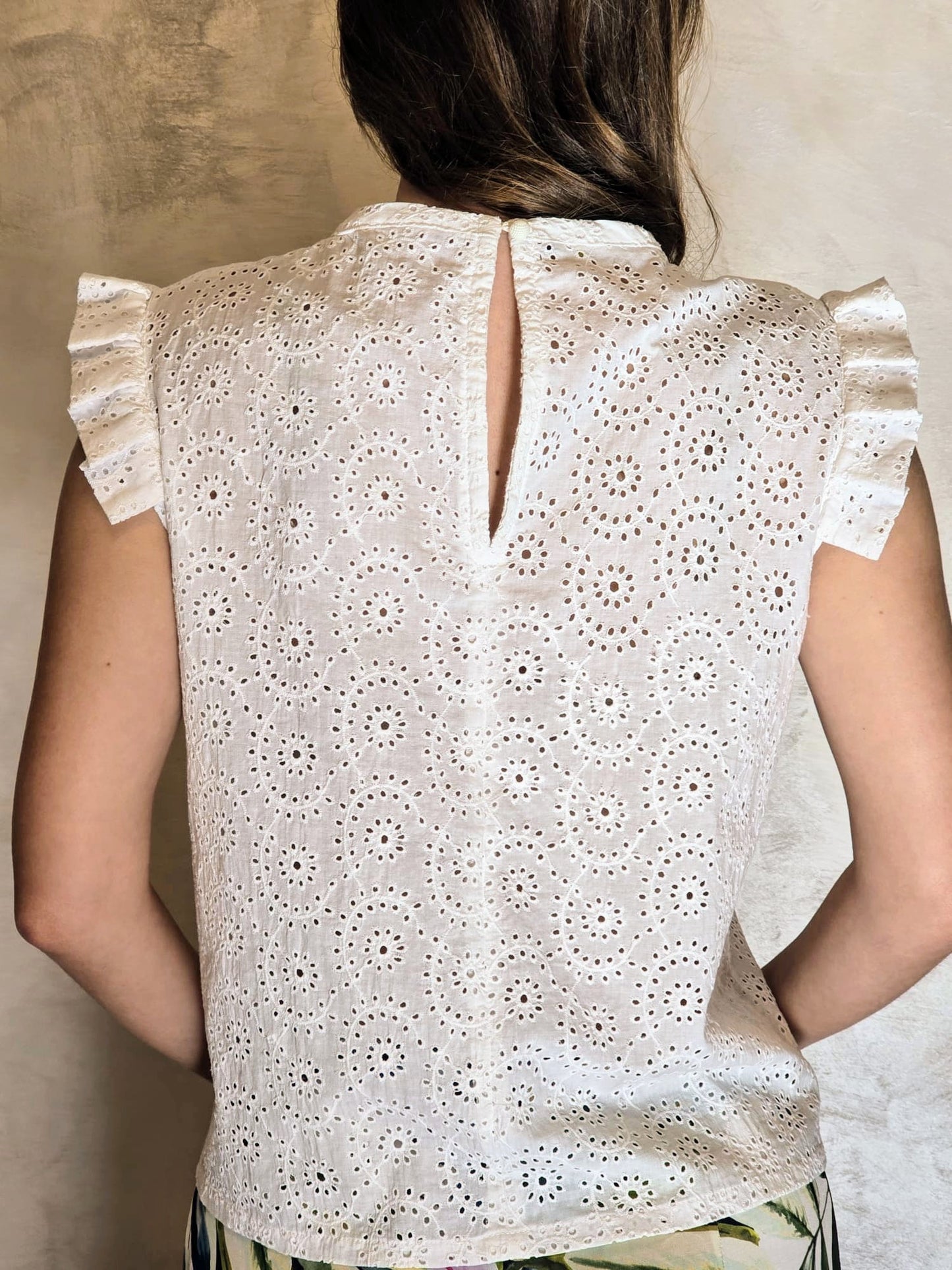 Blusa Goccia in sangallo bianco