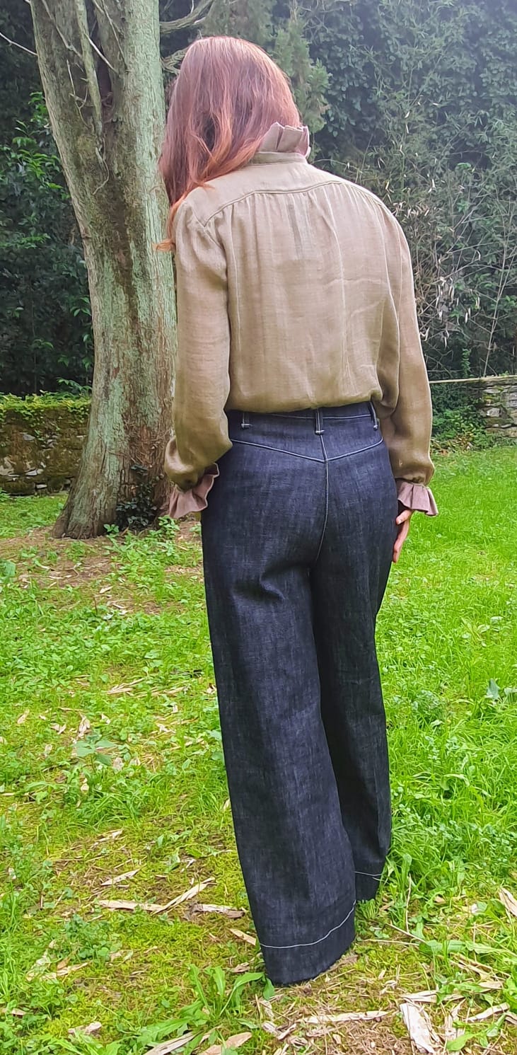 Camicia di seta e lana modello Pierrot