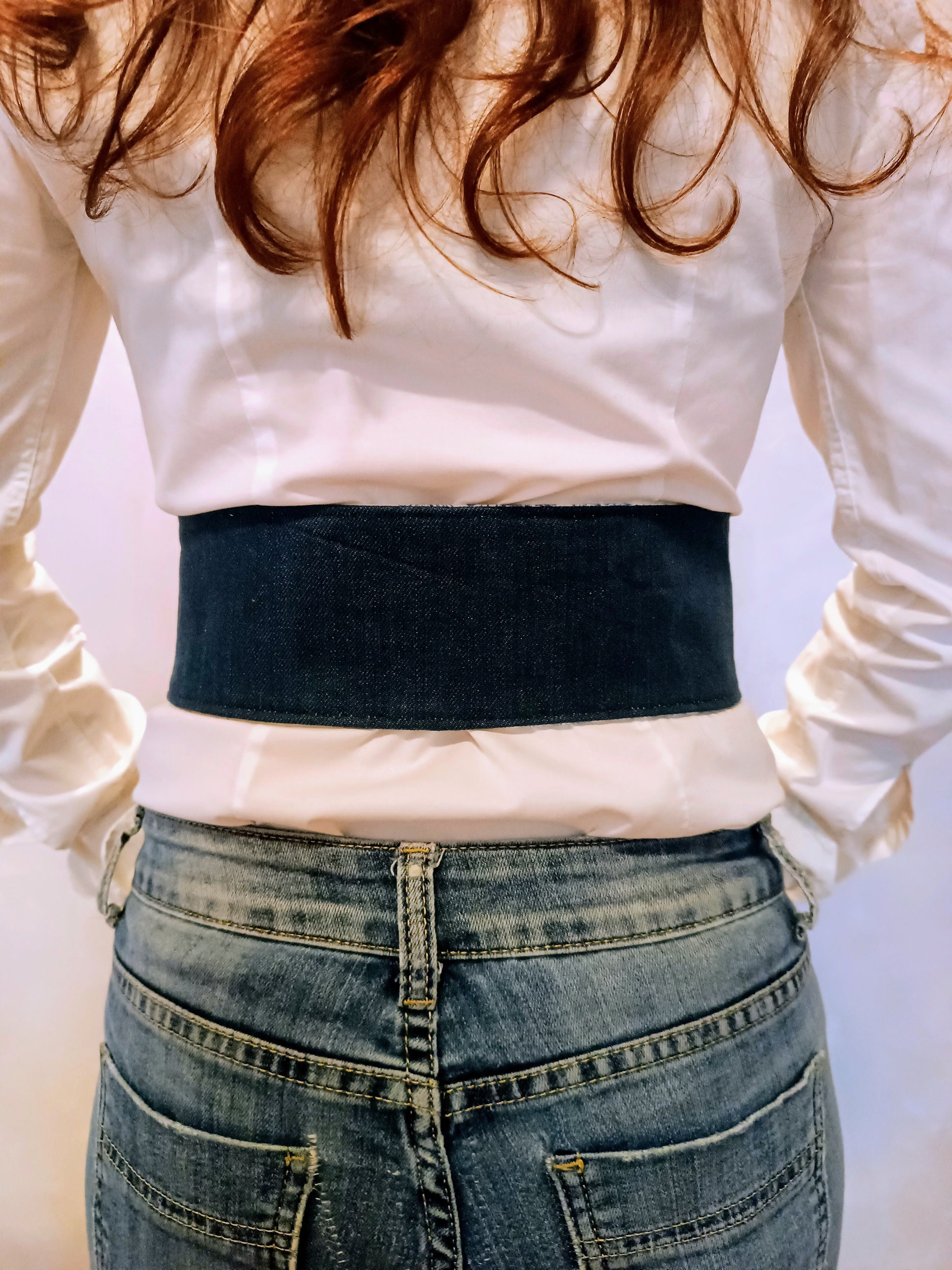 Cintura Liberty in tessuto toile de jouy- vista posteriore - jeans esterno 