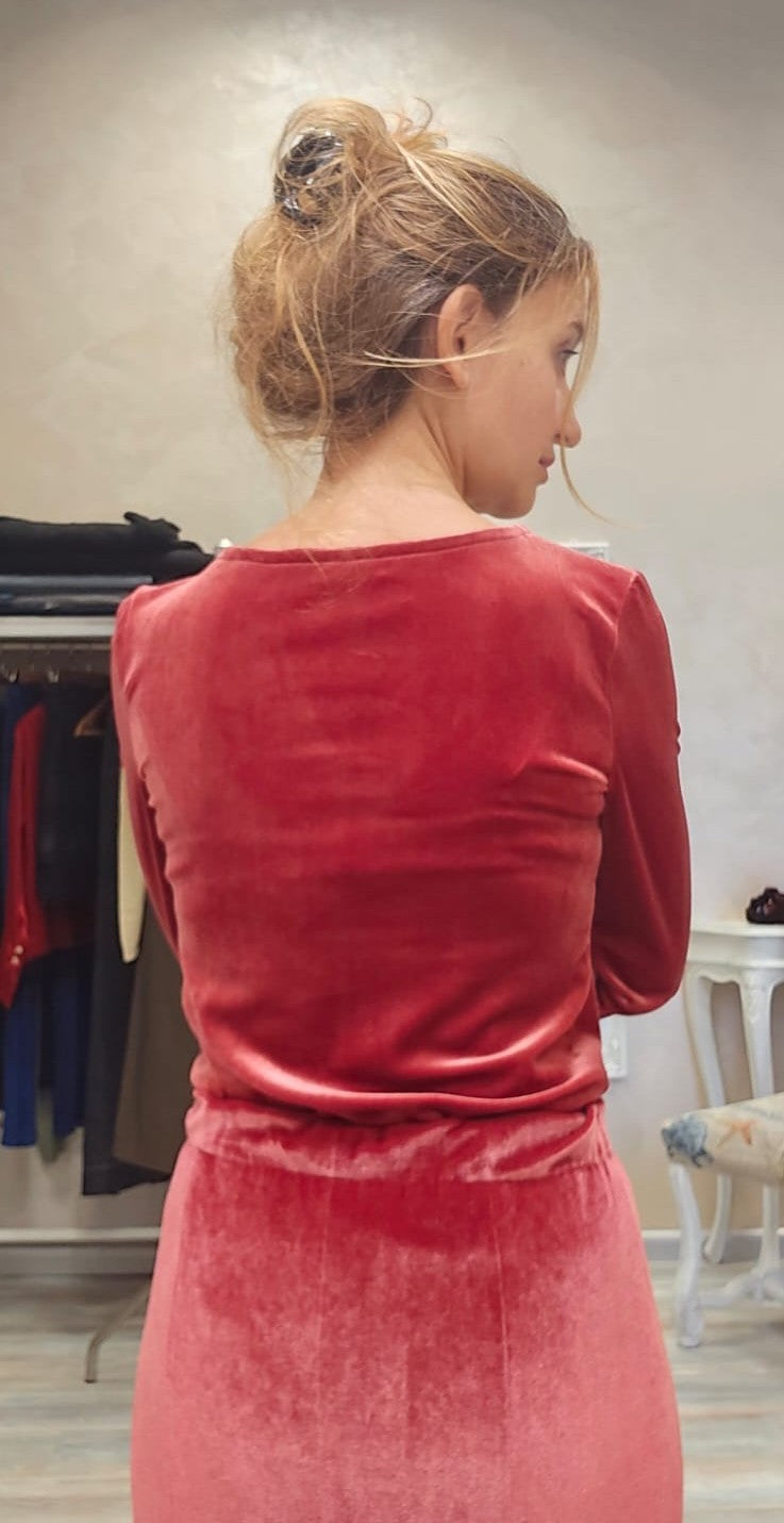 Maglia basica Cristina in velluto color lampone, bluette o ciclamino