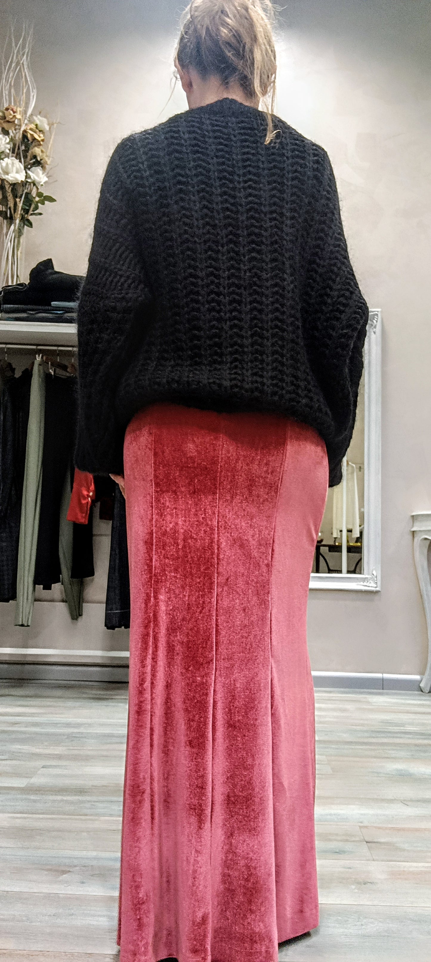 Maglione con spalle abbassate in lana mohair