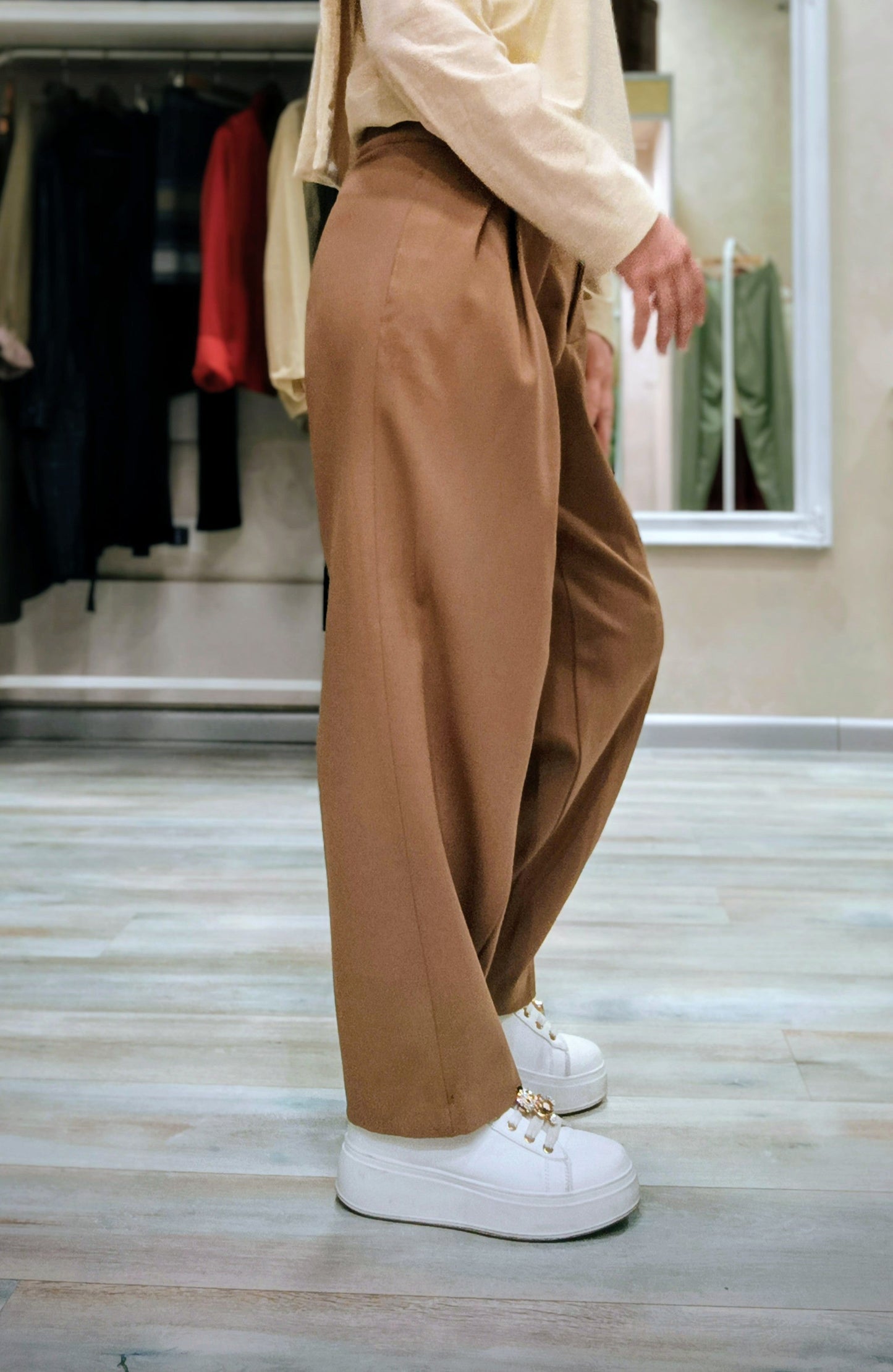  Pantalone Street in flanella di lana - vista laterale