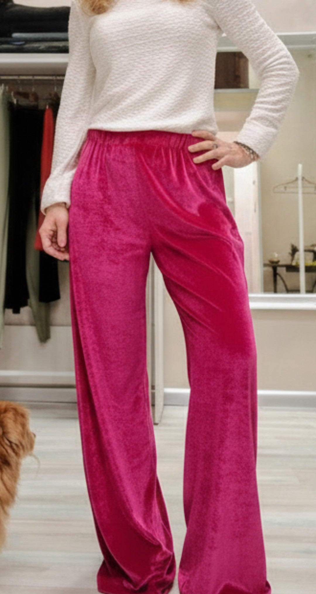 Pantalone dalla linea morbida modello Bianca realizzato in velluto colore ciclamino o bluette