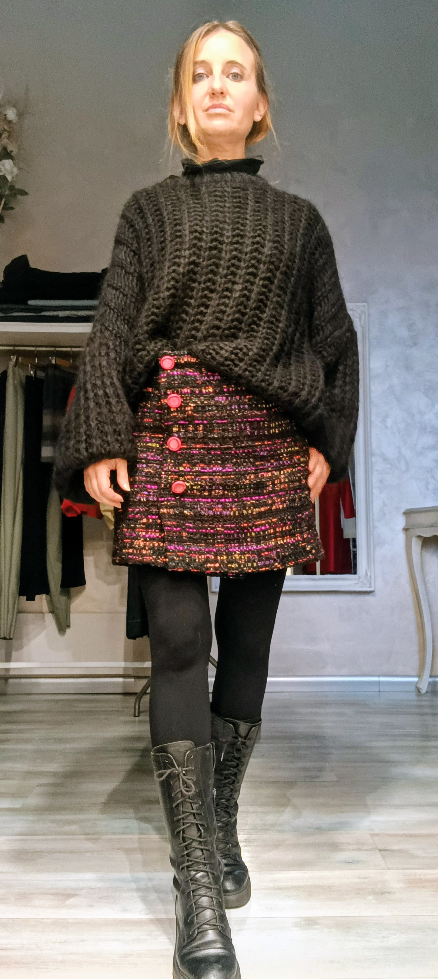 Maglione con spalle abbassate in lana mohair