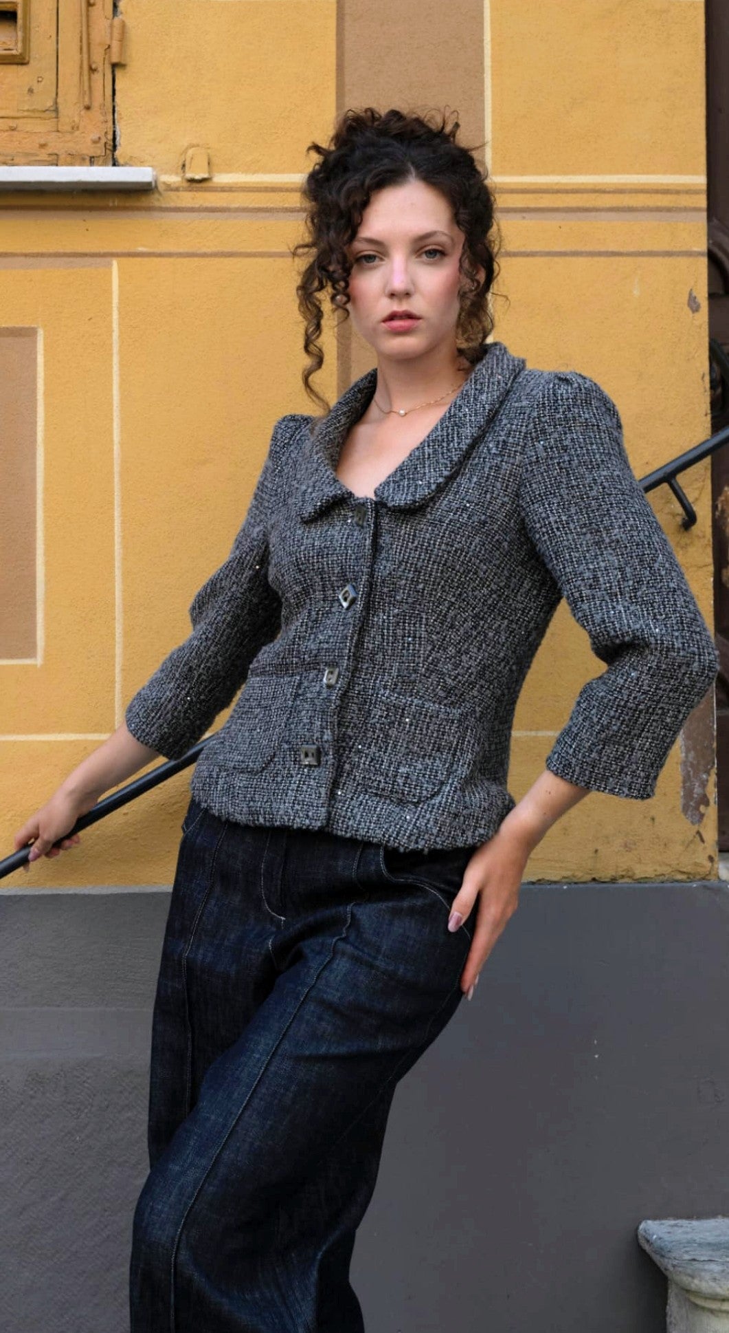 Giacca Bon Ton  in Tweed di pura lana con Maniche a Sbuffo