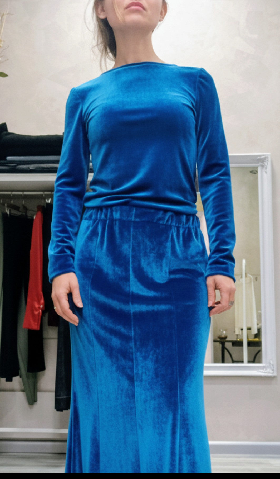 Gonna 8 teli svasata al fondo in velluto